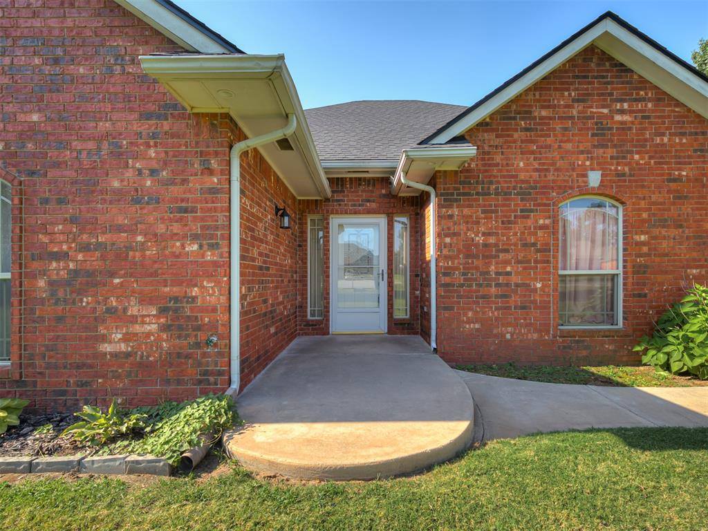 20200 SE 43rd Street, Harrah, OK 73045