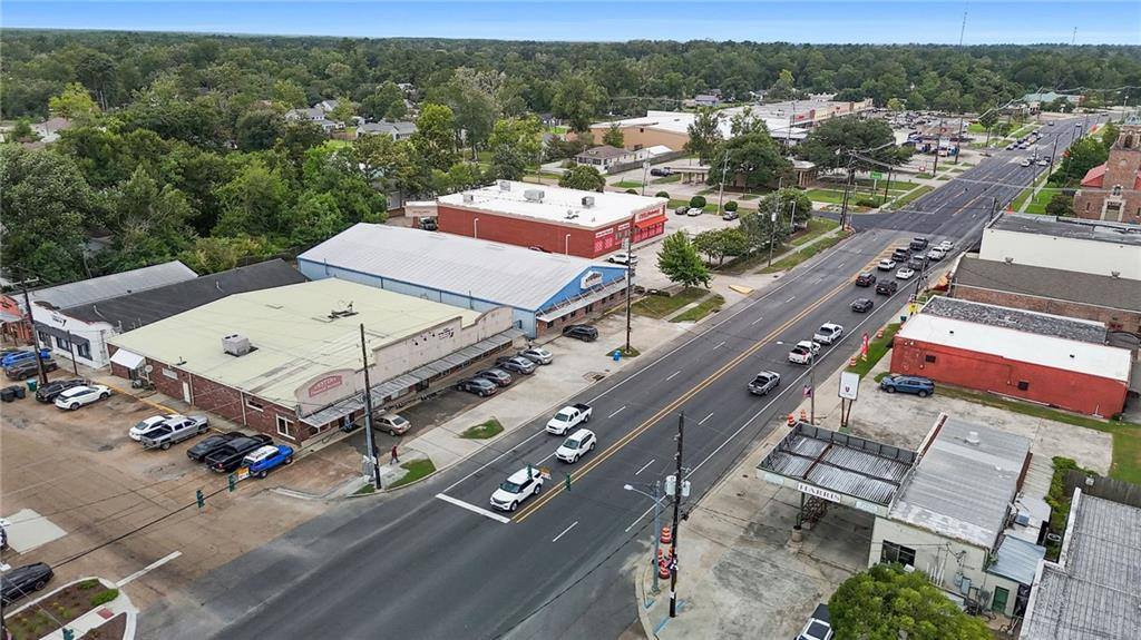 207 West Pine Street, Ponchatoula, LA 70454