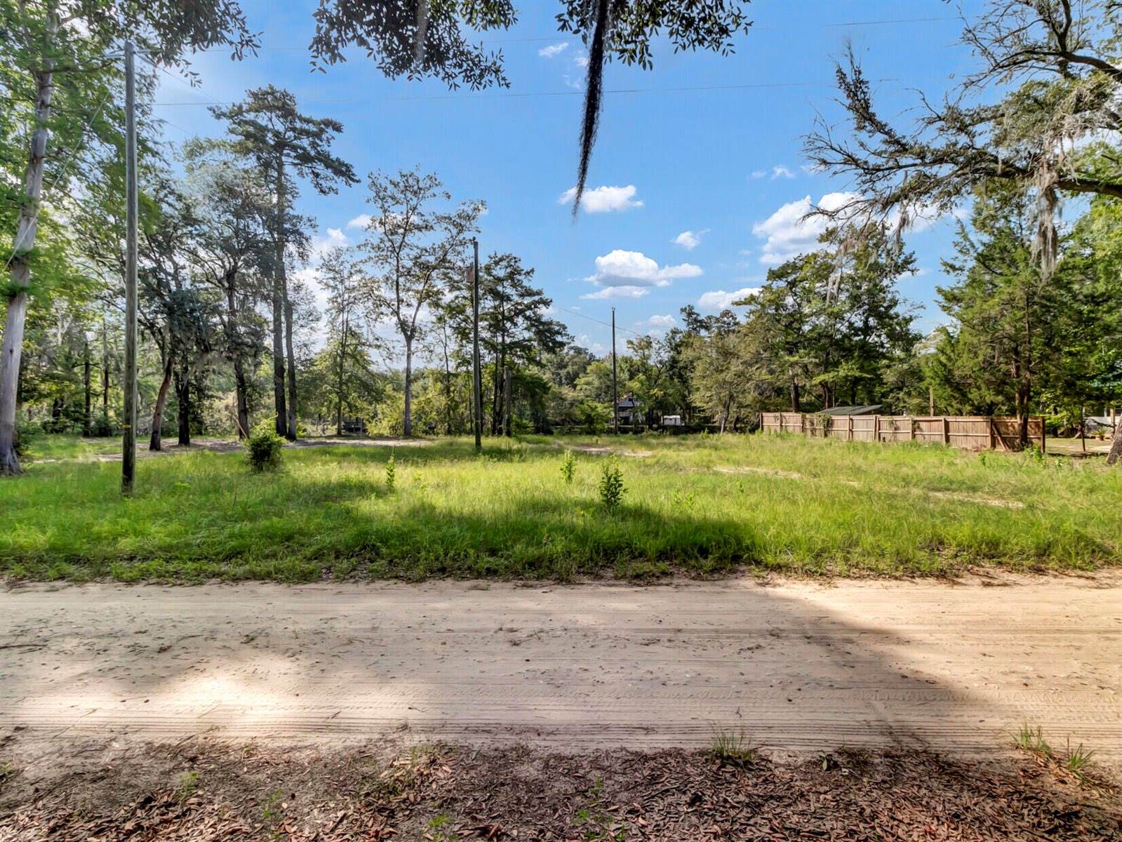 287 Happiness Lane, Ridgeville, SC 29472
