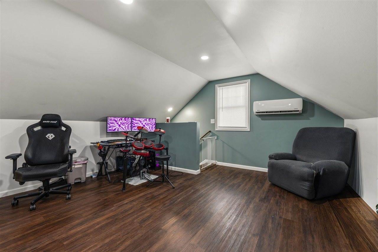 413 Crossfield Way, Bowling Green, KY 42104