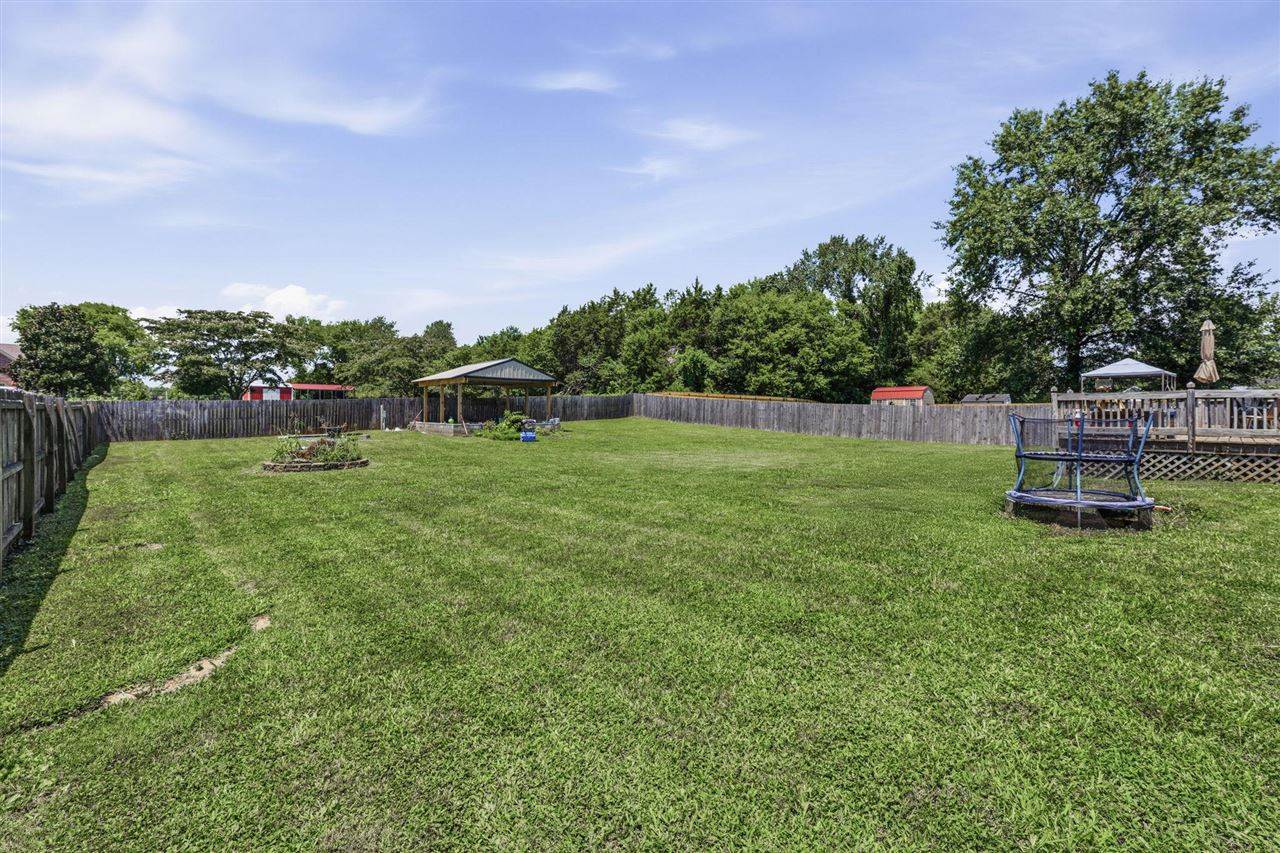 413 Crossfield Way, Bowling Green, KY 42104