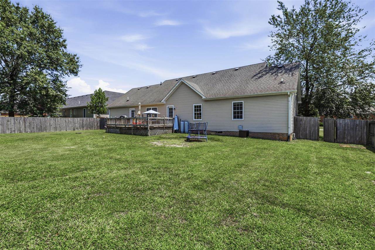 413 Crossfield Way, Bowling Green, KY 42104