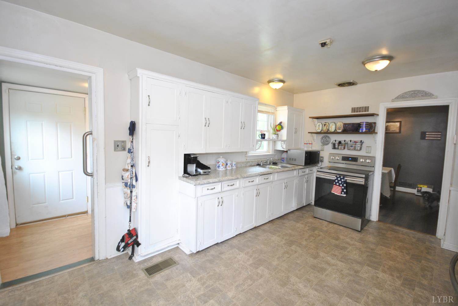 133 Reichard Drive, Madison Heights, VA 24572
