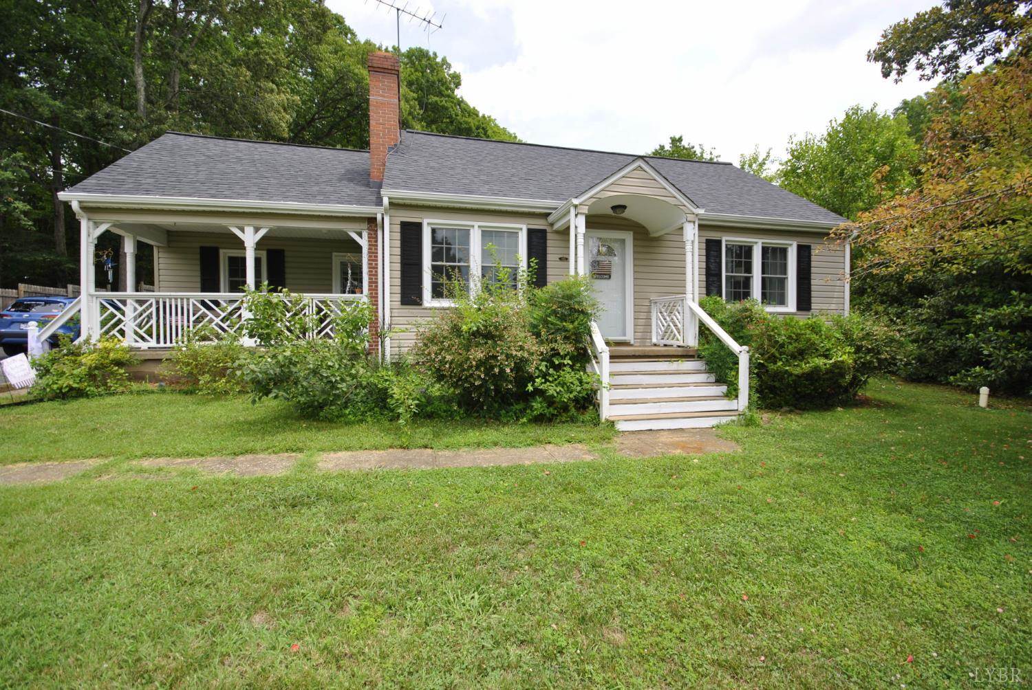 133 Reichard Drive, Madison Heights, VA 24572