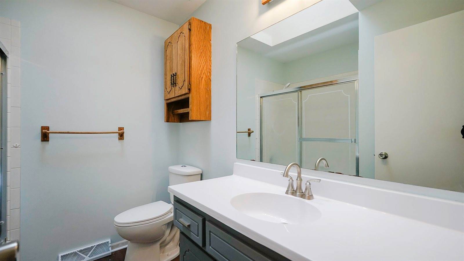 13106 South 24TH Street, Bellevue, NE 68123