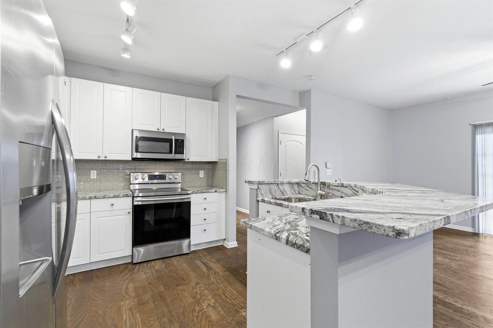 7728 South Essex Gate Drive, Dublin, OH 43016