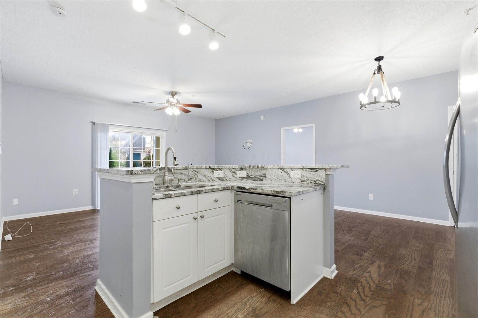 7728 South Essex Gate Drive, Dublin, OH 43016