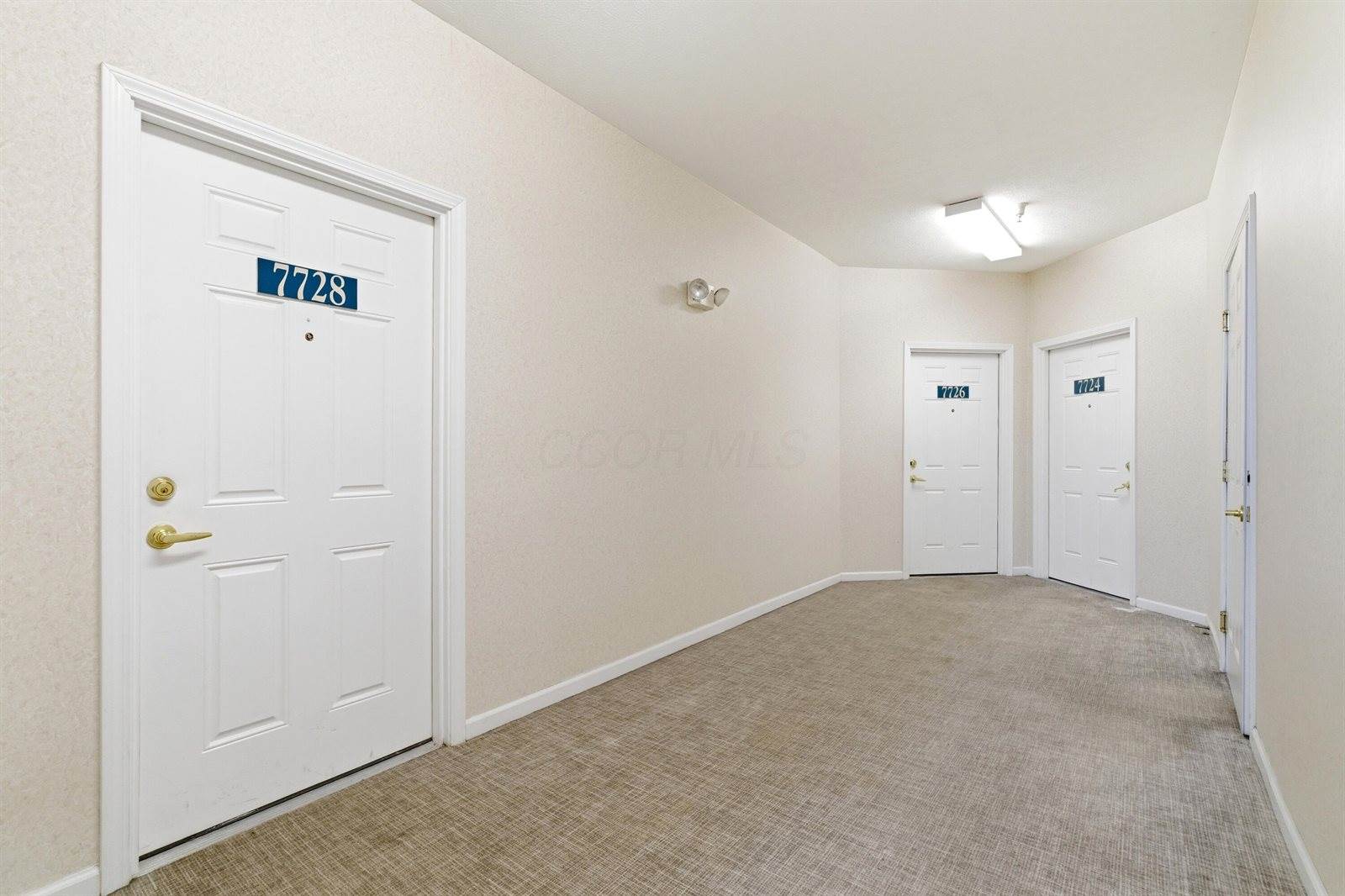 7728 South Essex Gate Drive, Dublin, OH 43016