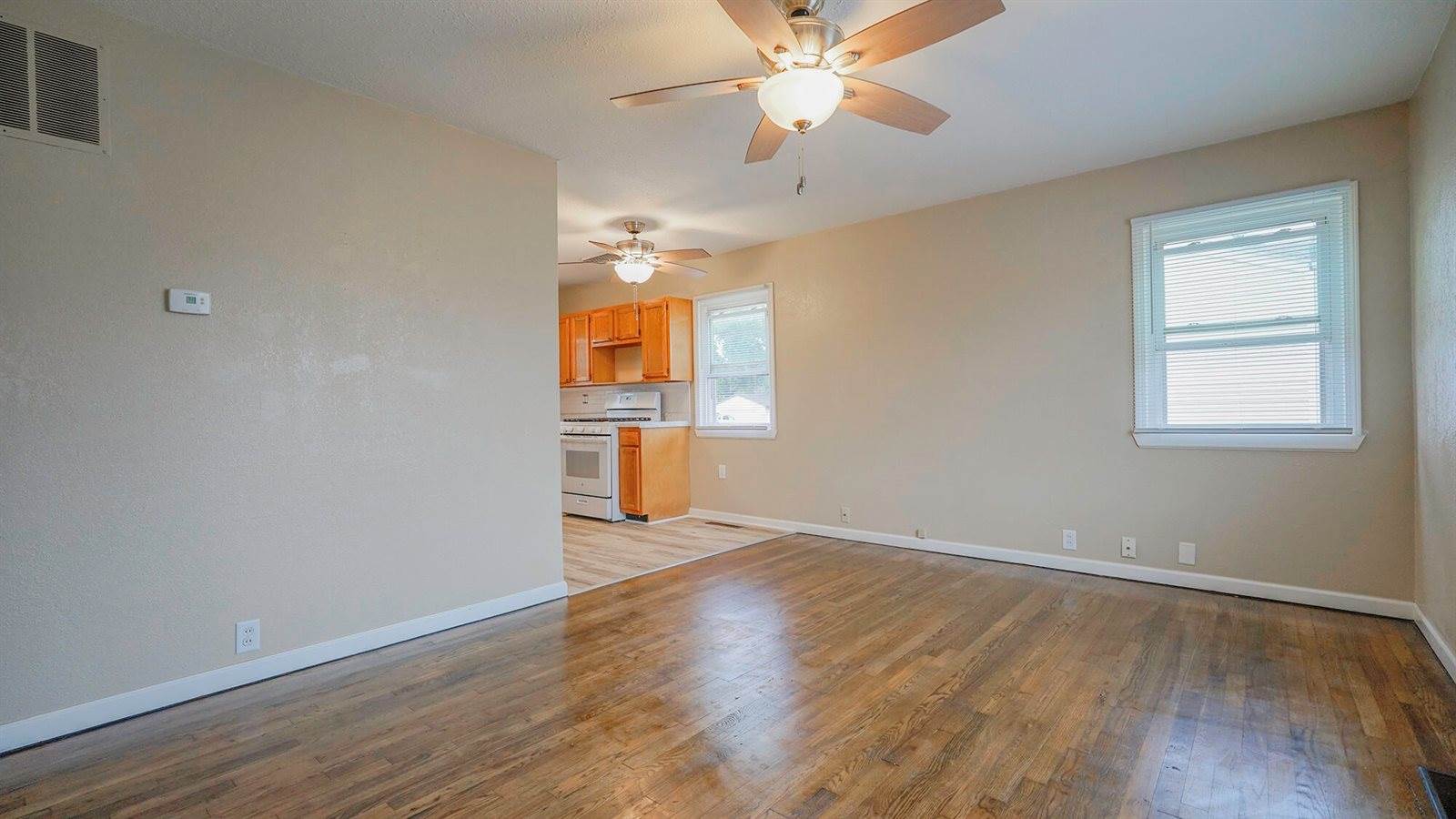 2906 8TH Avenue, Council Bluffs, IA 51501