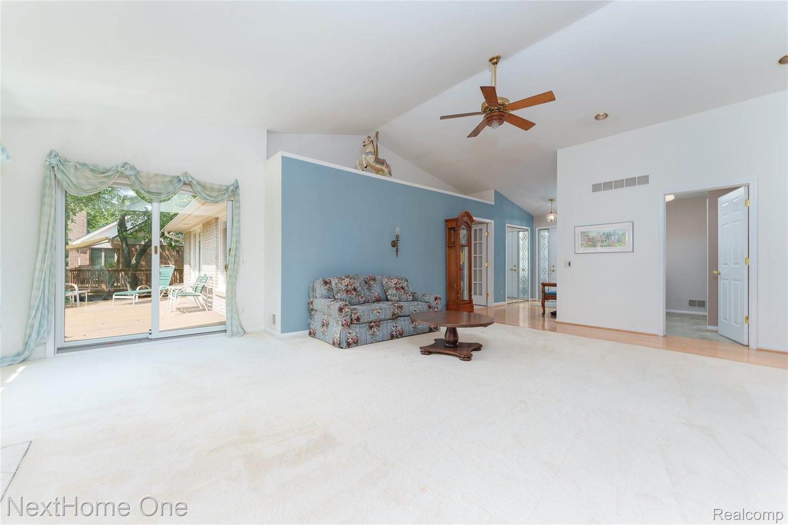 16357 Country Knoll Drive, NorthvilleTownship_Wayne, MI 48168