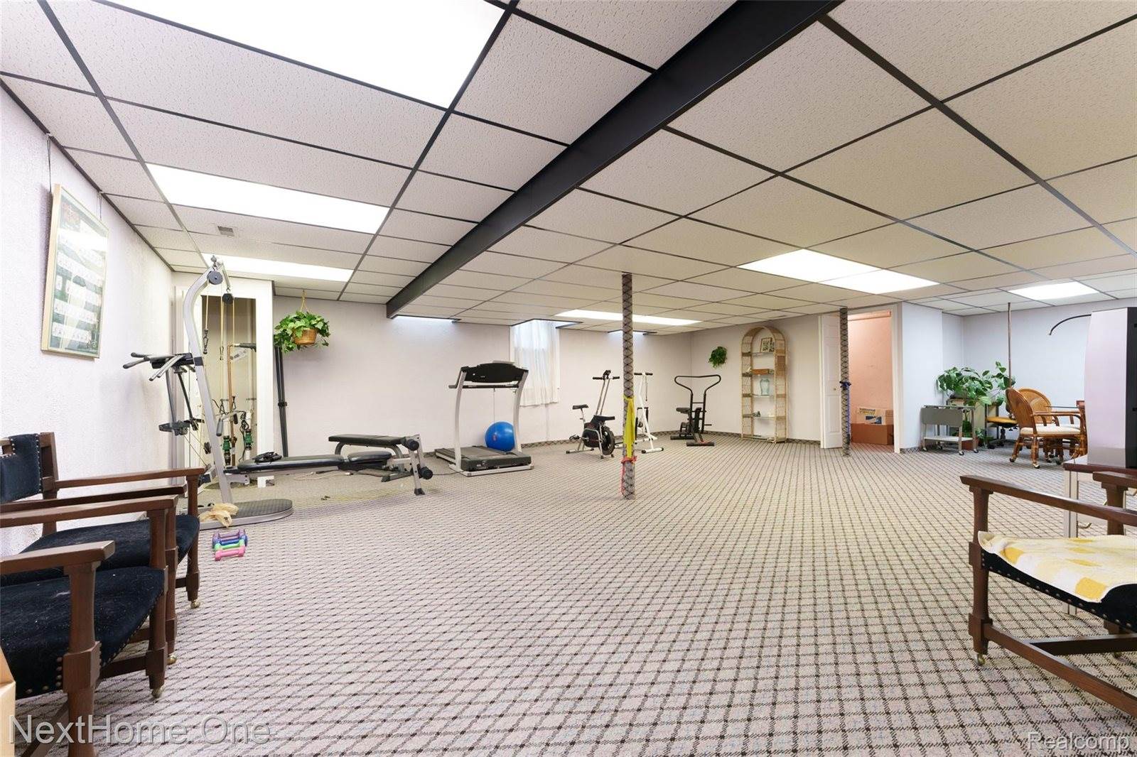 16357 Country Knoll Drive, NorthvilleTownship_Wayne, MI 48168