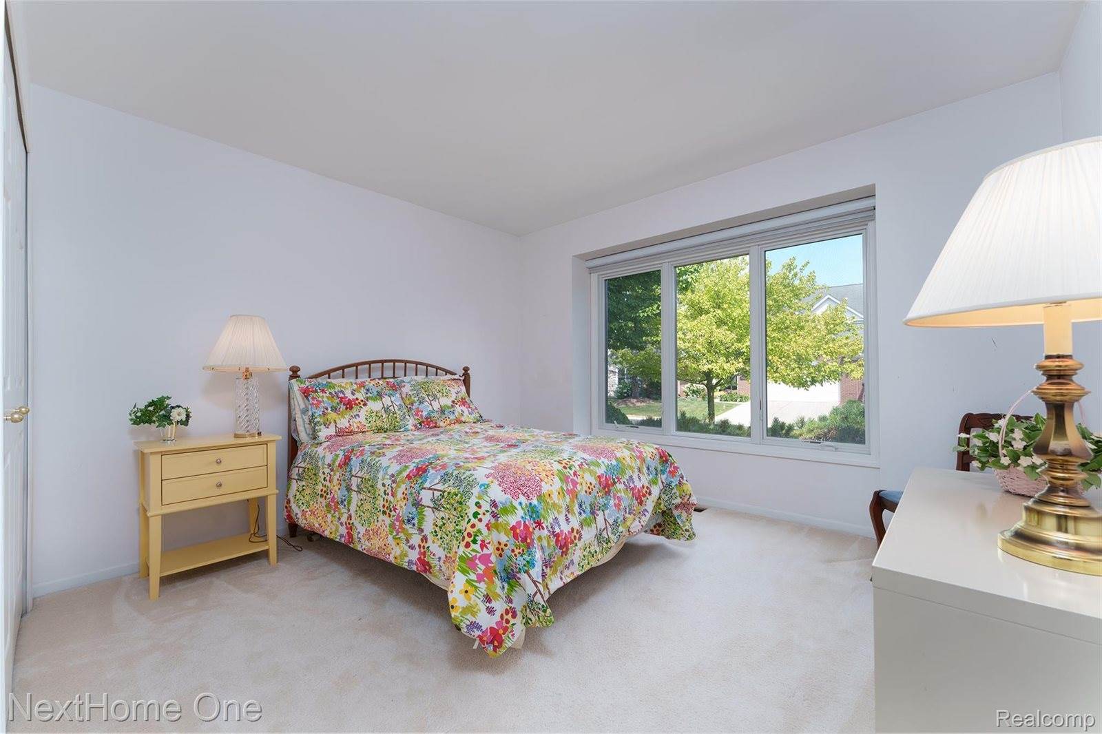 16357 Country Knoll Drive, NorthvilleTownship_Wayne, MI 48168
