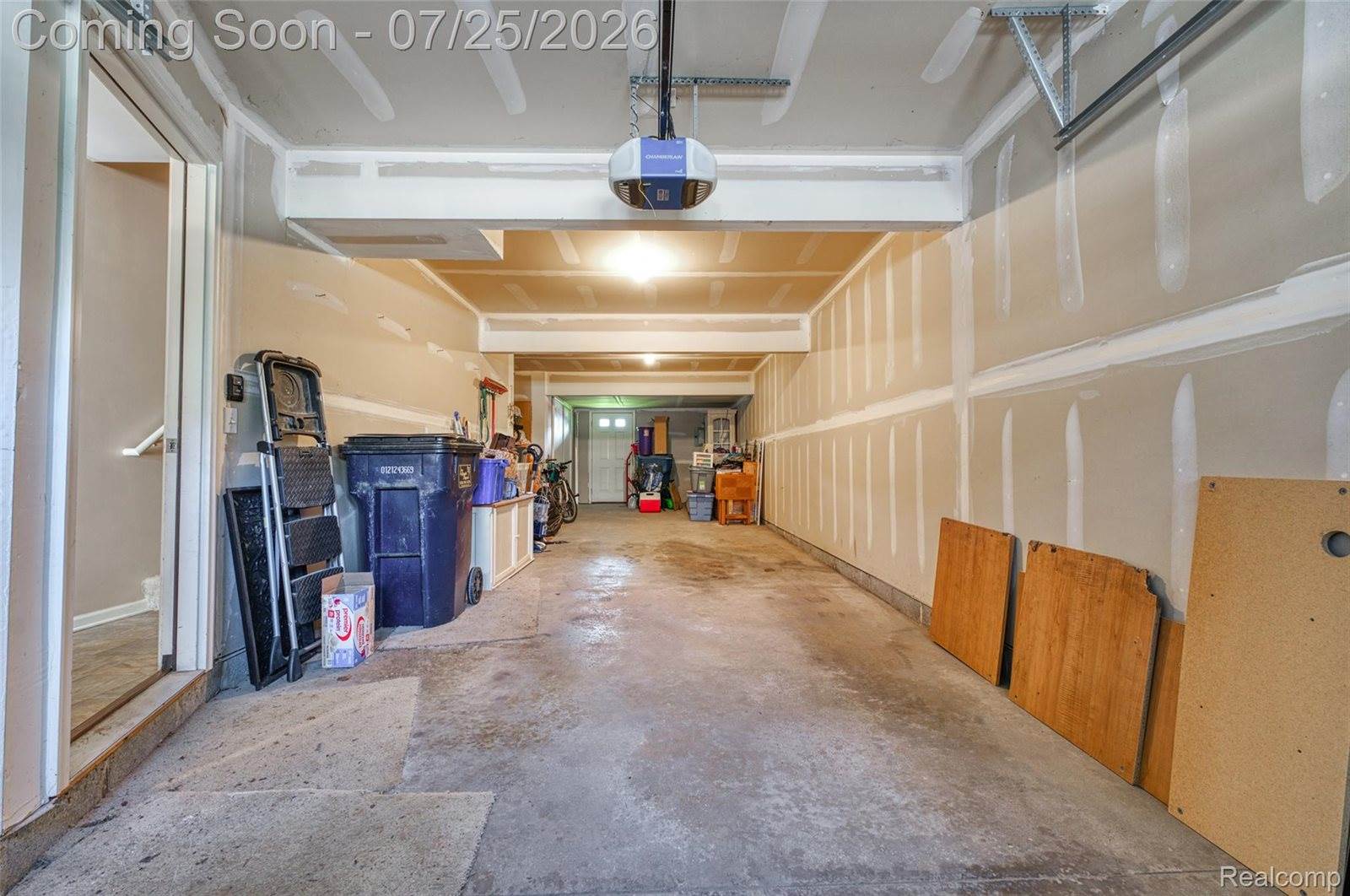 2204 Knotty Pine Trail, Howell Township, MI 48855