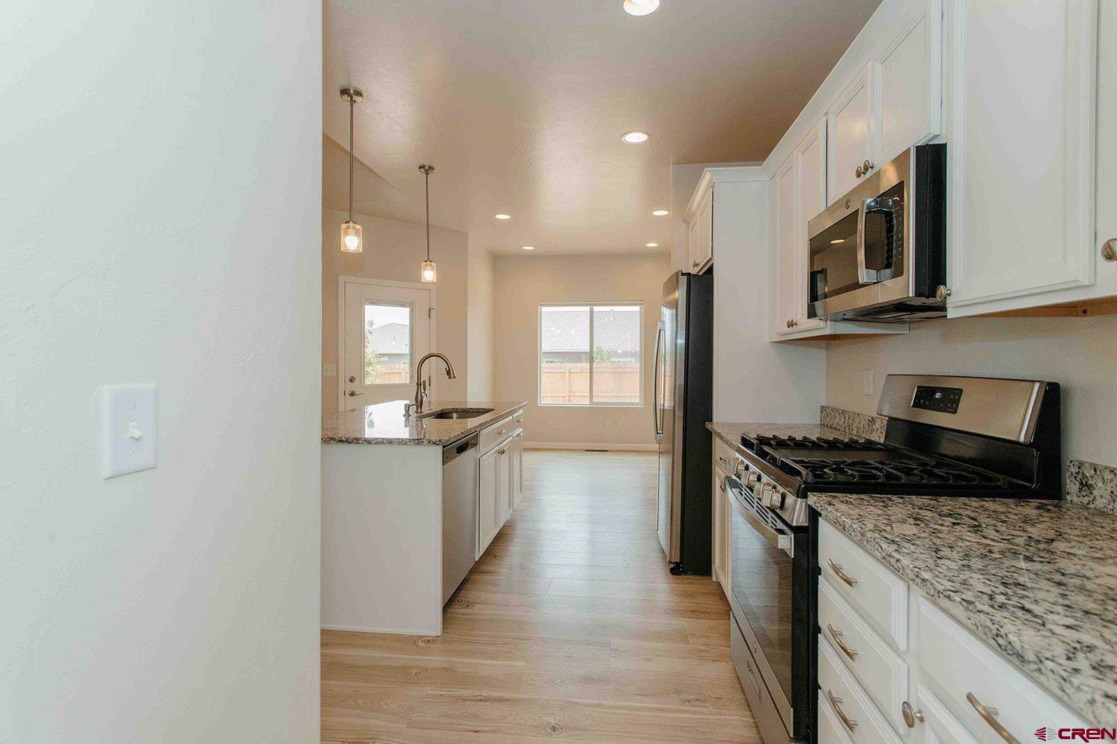 1423 Fivemile Creek Avenue, Montrose, CO 81401