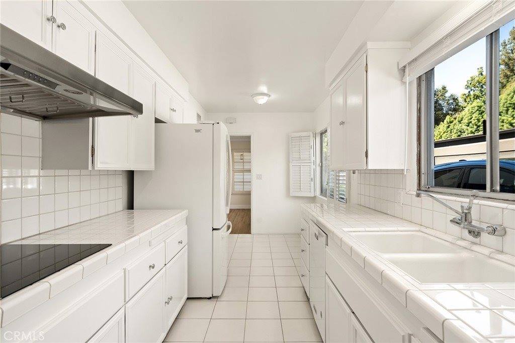 681 South Orange Grove Boulevard, Pasadena, CA 91105