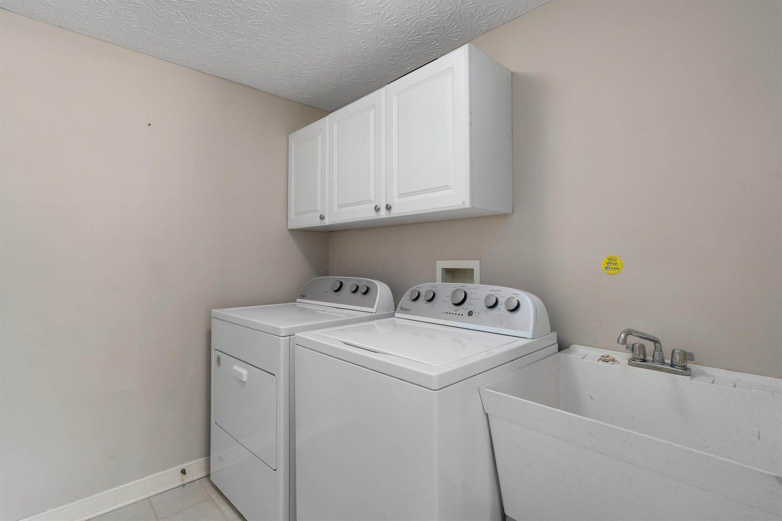7050 Kellogg Drive, Powell, OH 43065