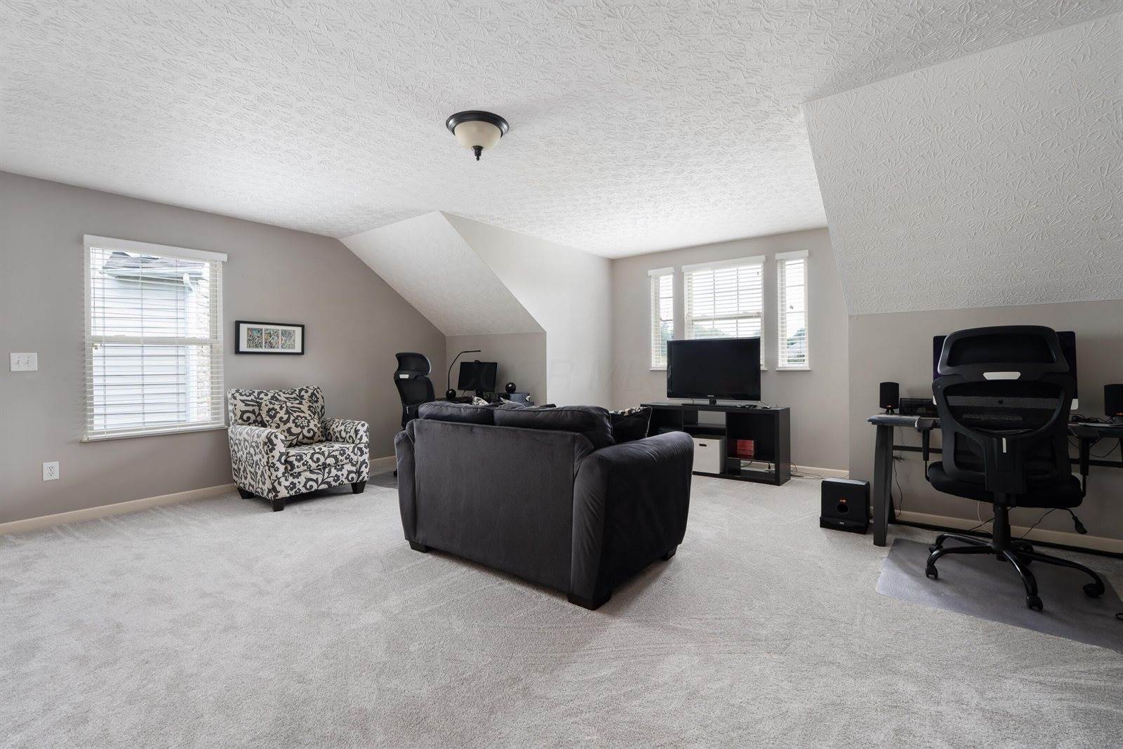 7050 Kellogg Drive, Powell, OH 43065