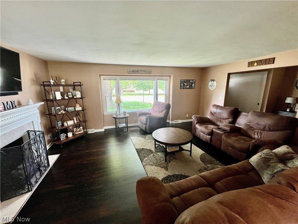 6301 Apache Lane, Poland, OH 44514
