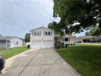 6301 Apache Lane, Poland, OH 44514