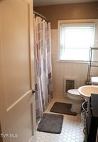 2505 Osborne Street, Bristol, VA 24201