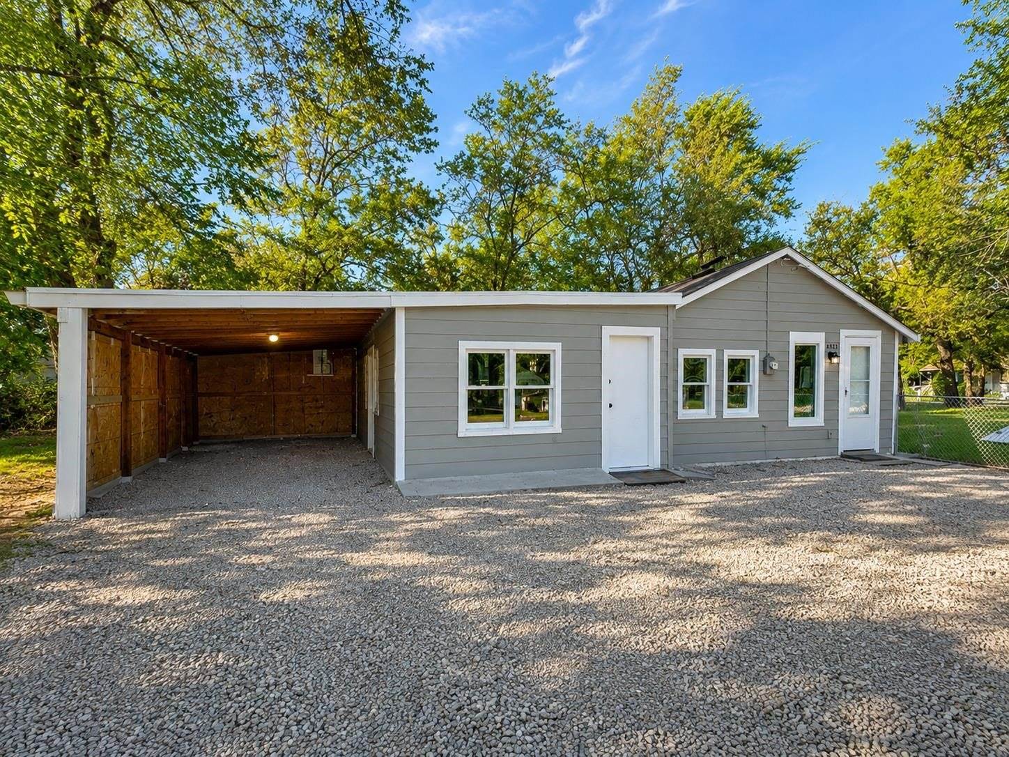 4521 West Newell Ave, Wichita, KS 67212