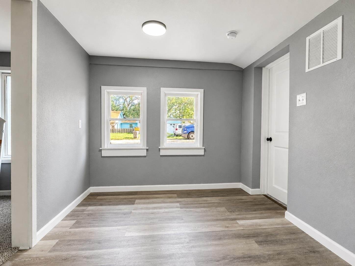 4521 West Newell Ave, Wichita, KS 67212