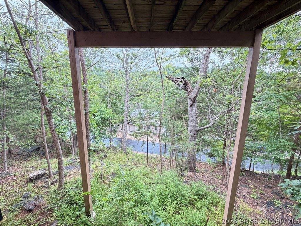 182 Bent Shadow Lane, Osage Beach, MO 65065