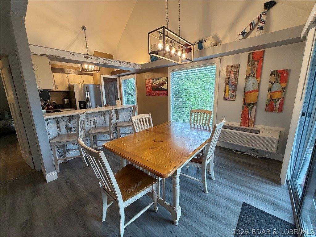 182 Bent Shadow Lane, Osage Beach, MO 65065