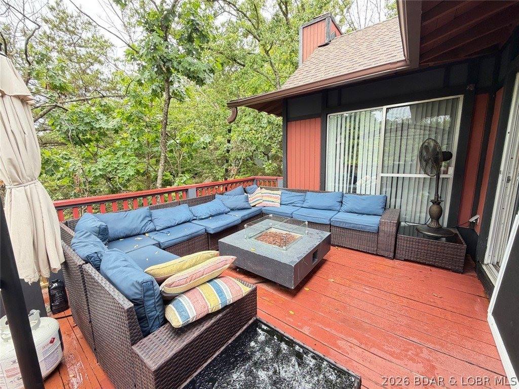 182 Bent Shadow Lane, Osage Beach, MO 65065