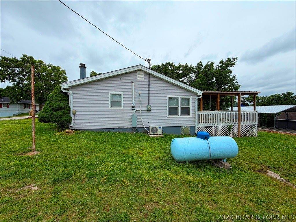 23130 Salley Drive, Warsaw, MO 65355
