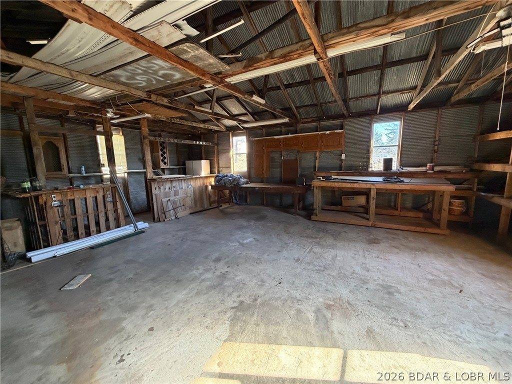 23130 Salley Drive, Warsaw, MO 65355