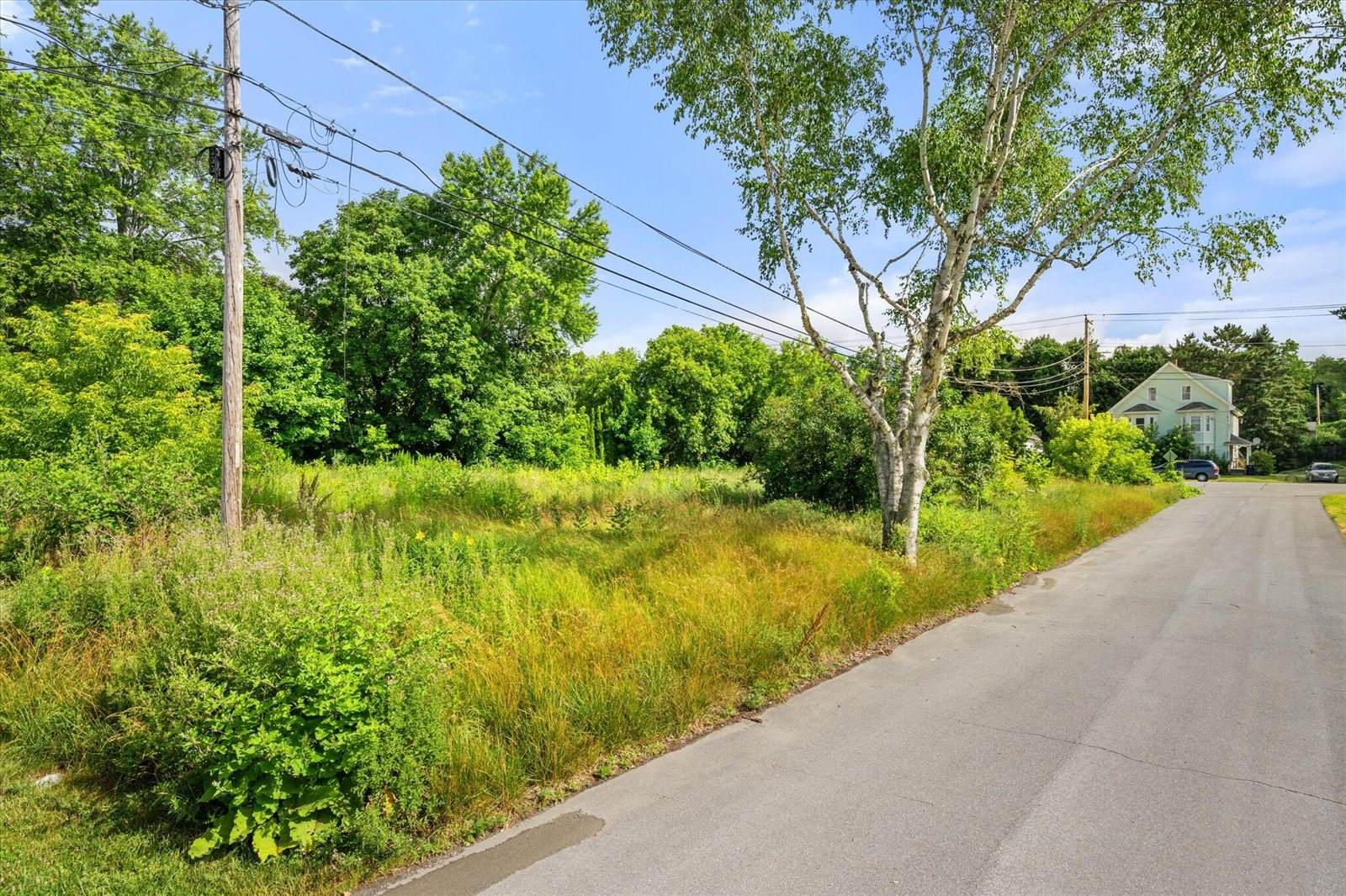 15 Bond Street, Bangor, ME 04401