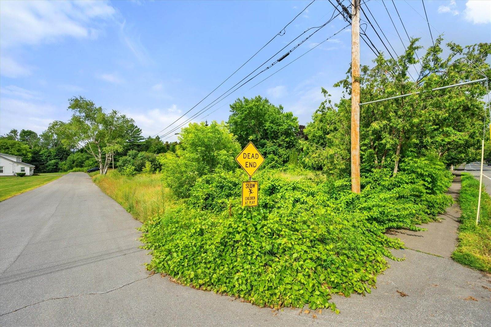 15 Bond Street, Bangor, ME 04401