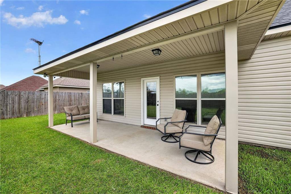 11208 Merlo Drive, Hammond, LA 70403