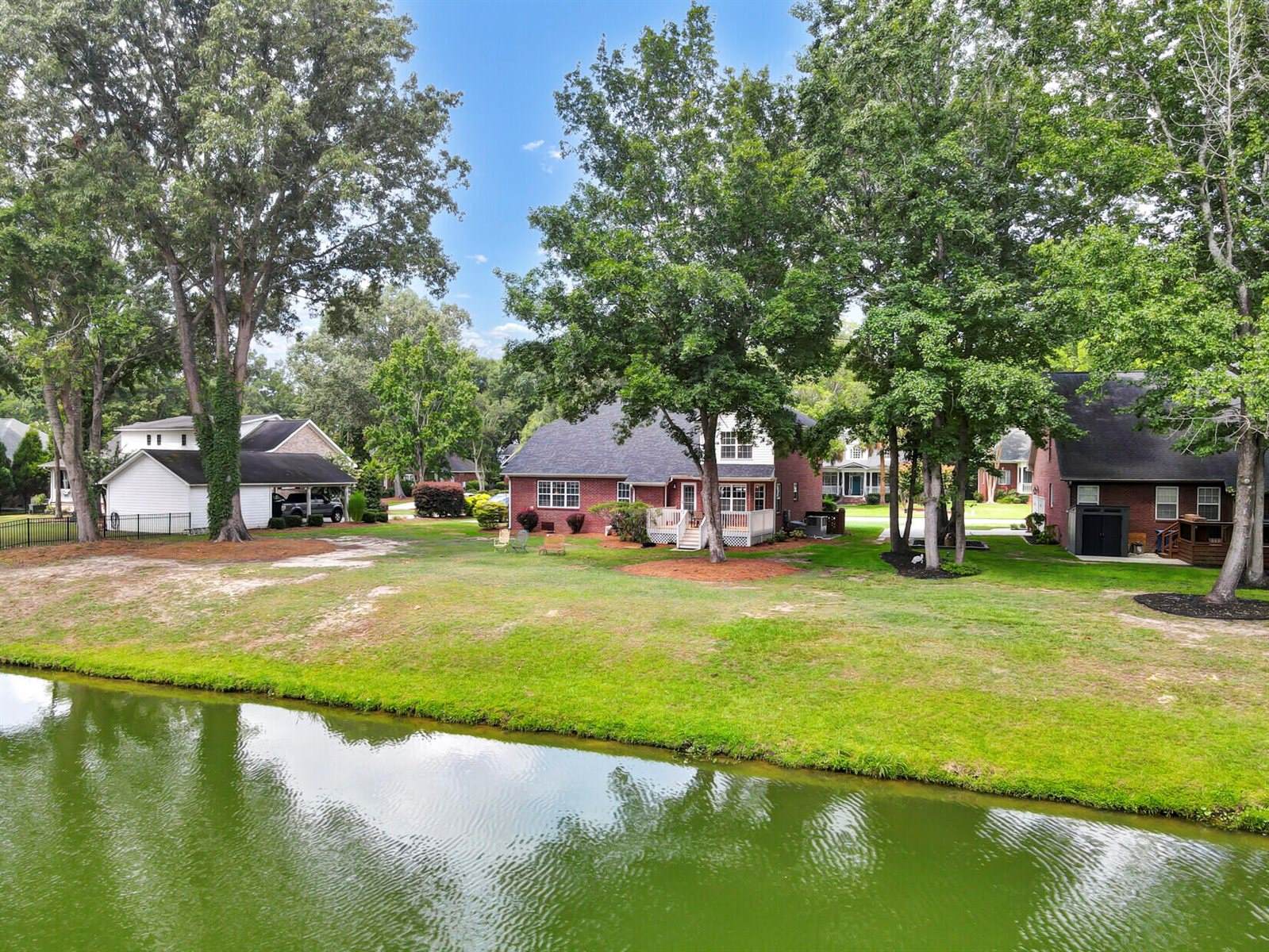 5472 Clearview Drive, North Charleston, SC 29420