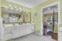 5472 Clearview Drive, North Charleston, SC 29420