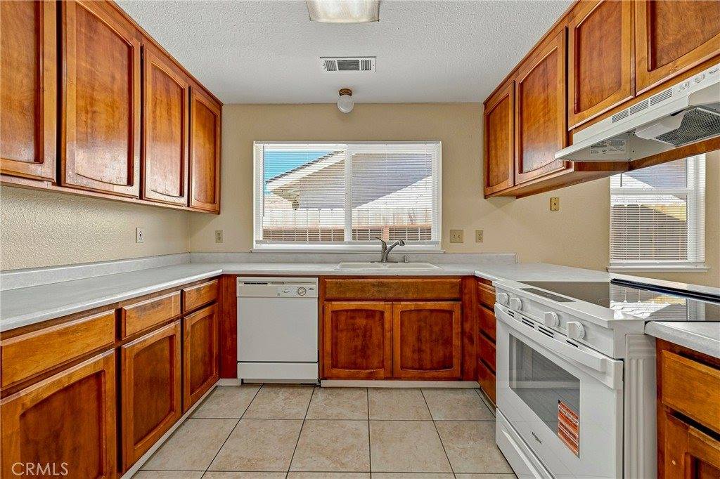 2554 Hays, Merced, CA 95348