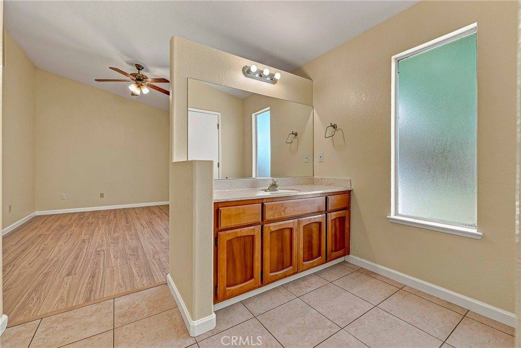 2554 Hays, Merced, CA 95348