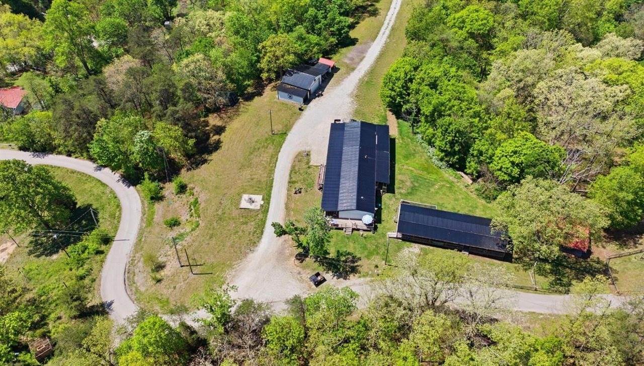 91 Shuler Rd, Clay City, KY 40312