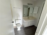 8606 Birch Ct, Briarwood, KY 40242