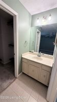 8606 Birch Ct, Briarwood, KY 40242