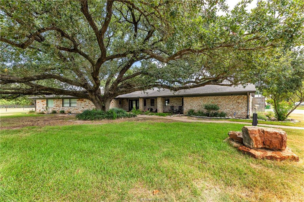3434 Fazzino Lane, Bryan, TX 77807