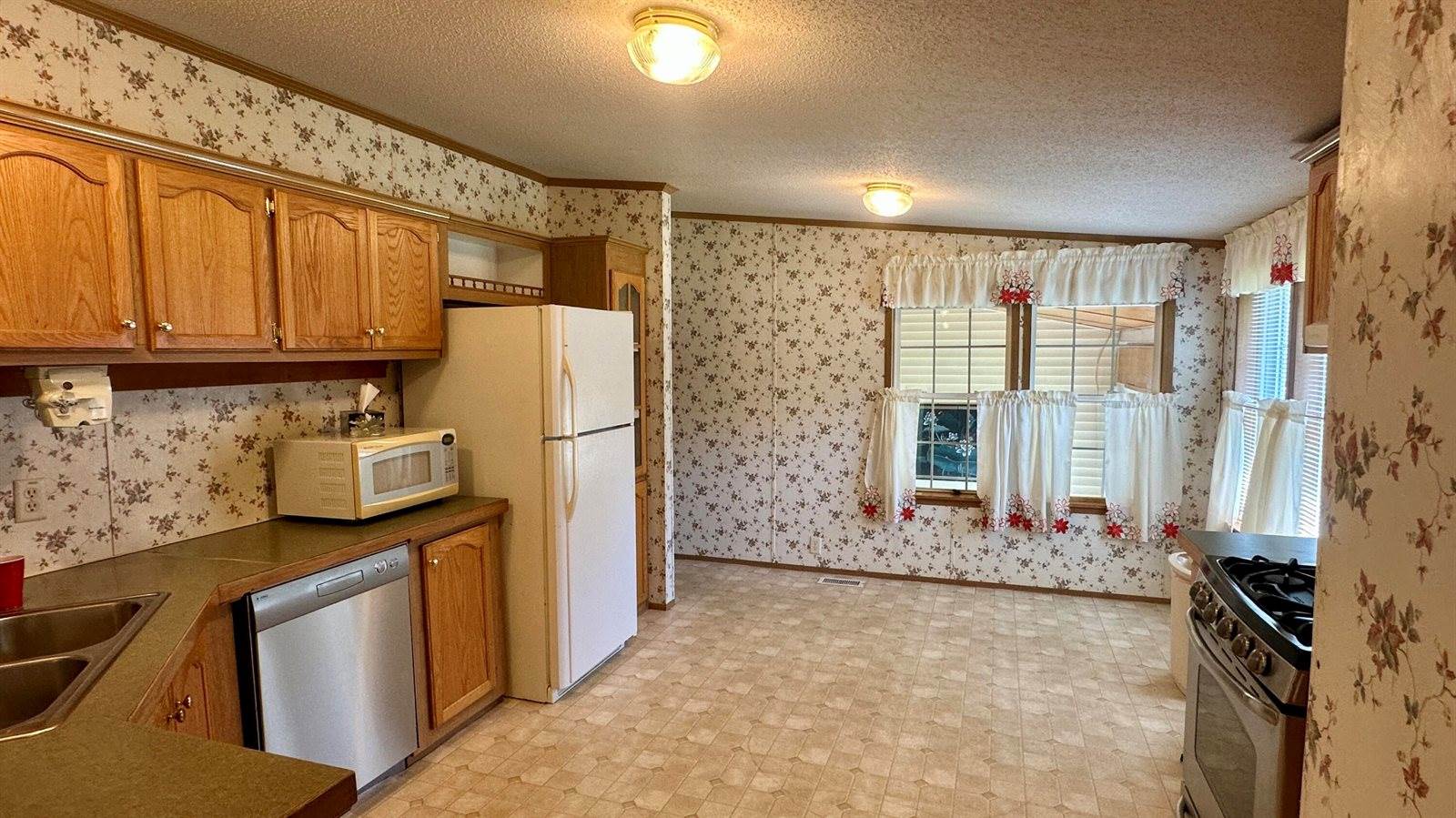 395 Tenney Hill Road, Monson, ME 04464