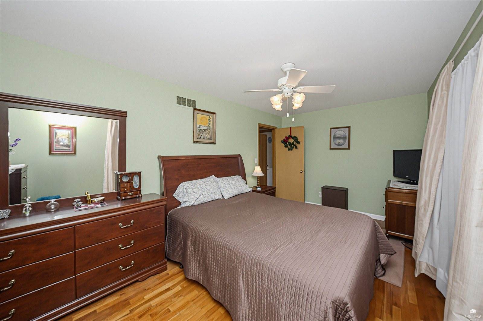 710 West Vine, Junction City, KS 66441