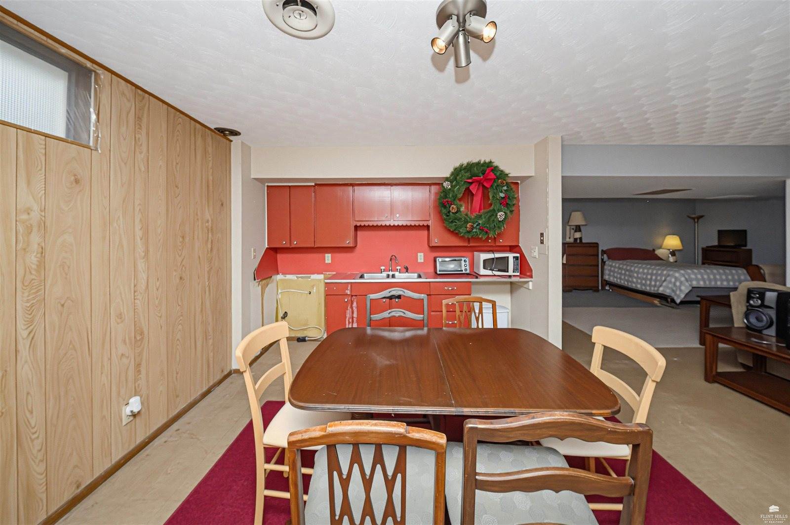 710 West Vine, Junction City, KS 66441
