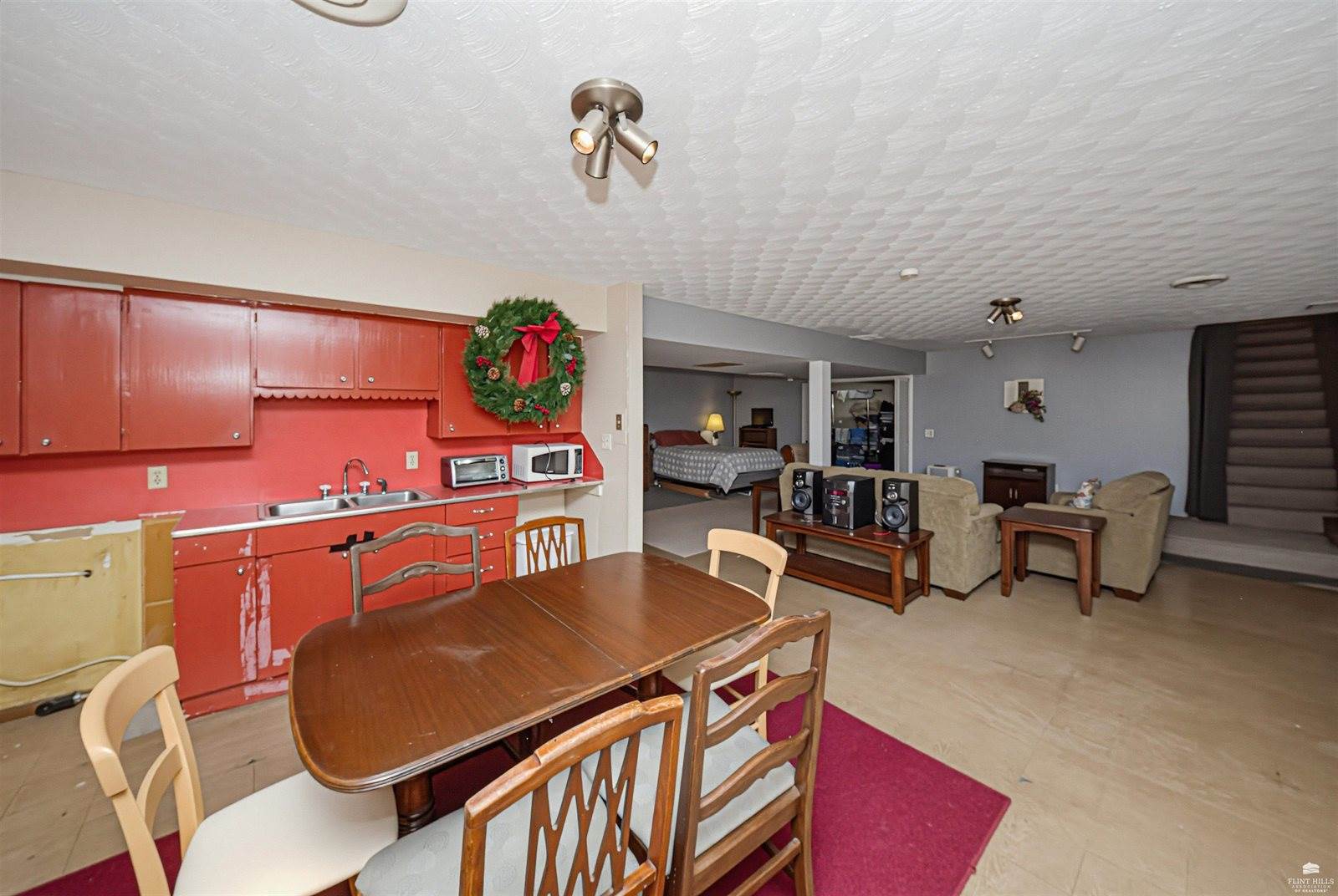 710 West Vine, Junction City, KS 66441