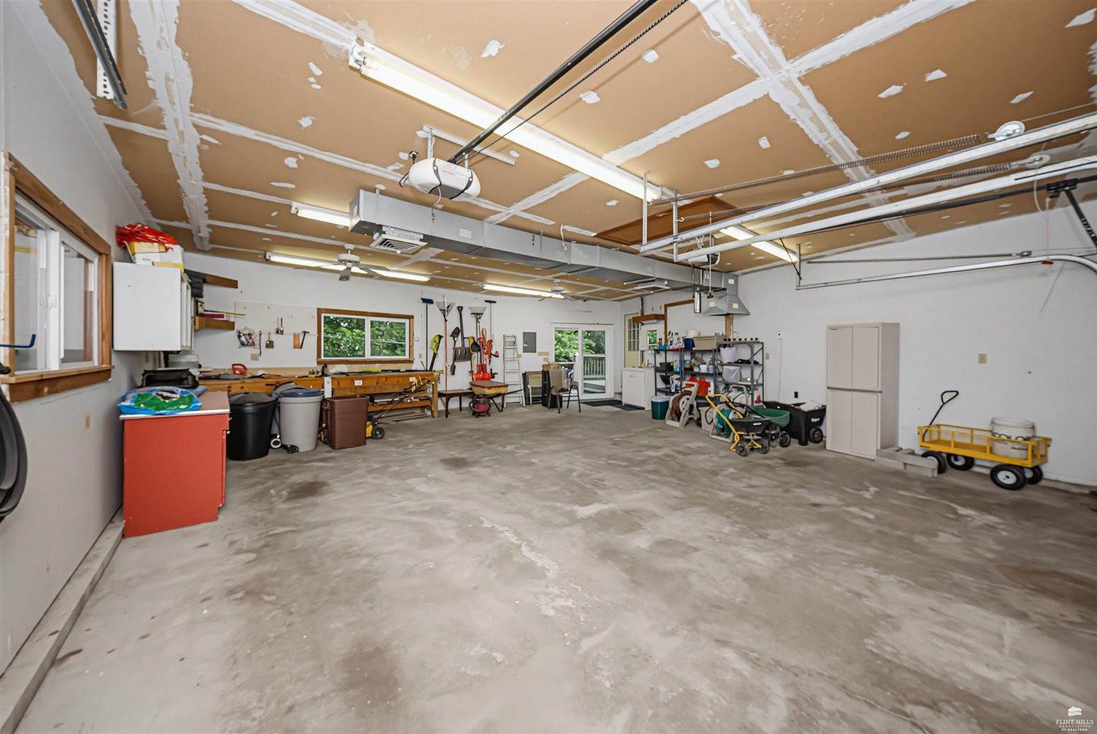 710 West Vine, Junction City, KS 66441
