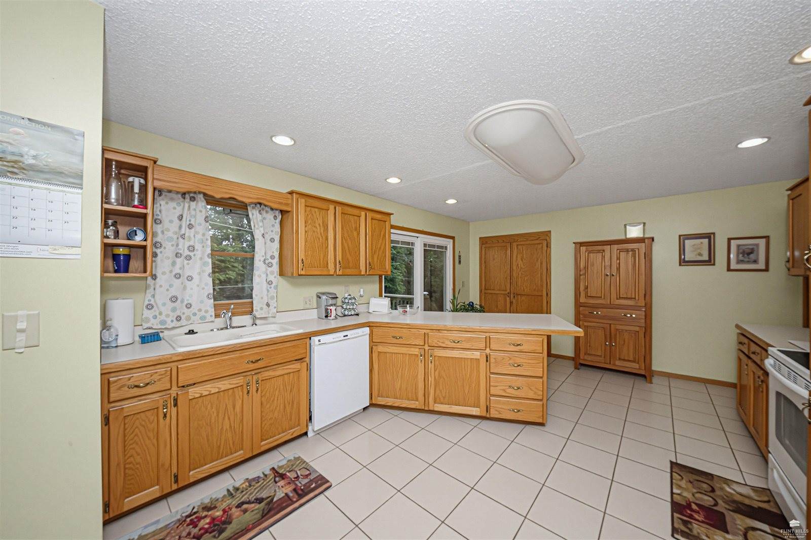 710 West Vine, Junction City, KS 66441