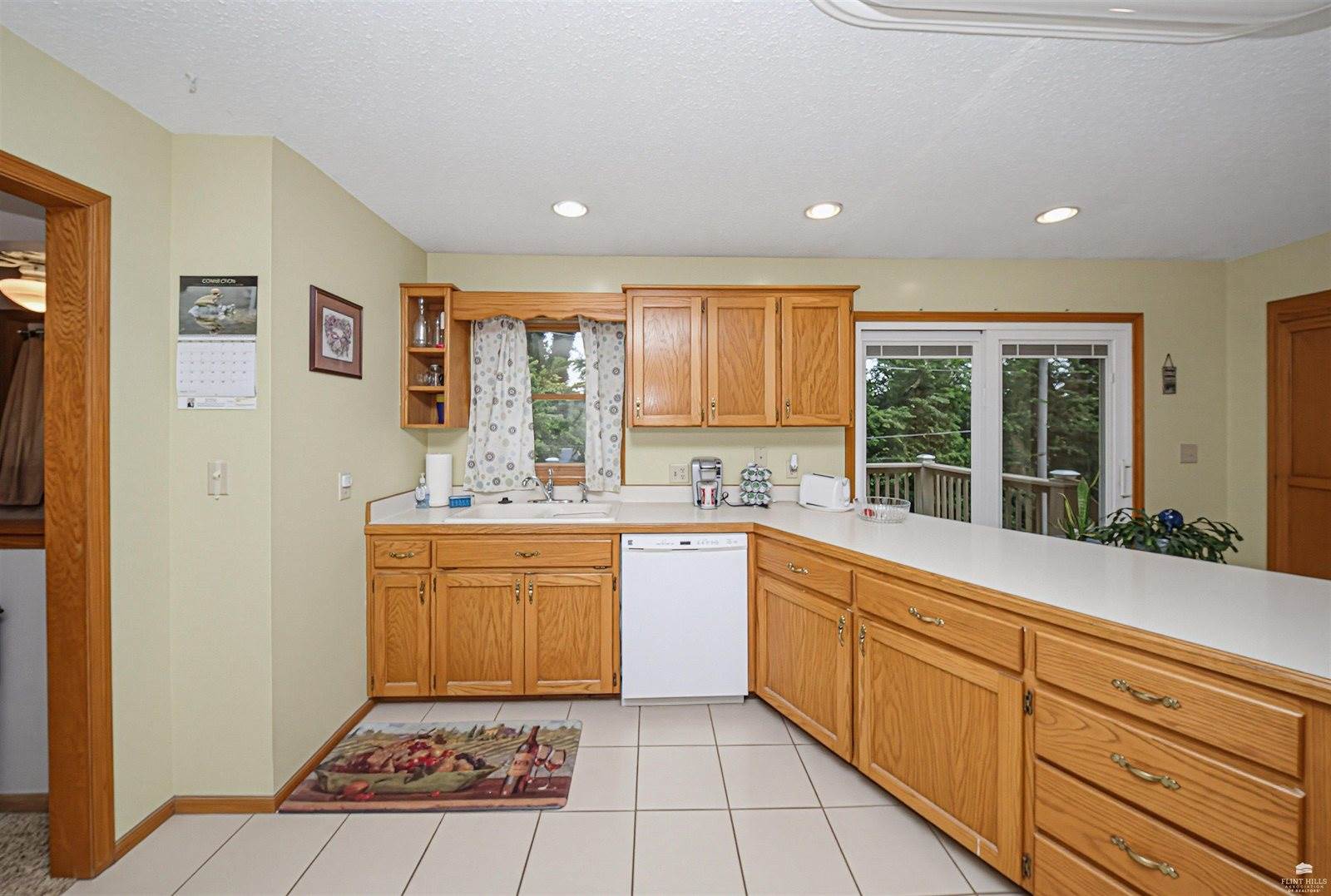 710 West Vine, Junction City, KS 66441