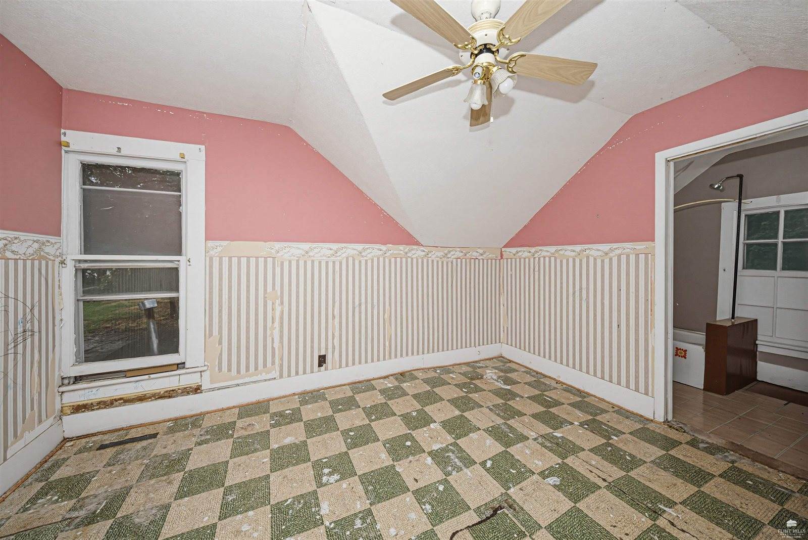 301 and 305 NW 6th Street, Abilene, KS 67410